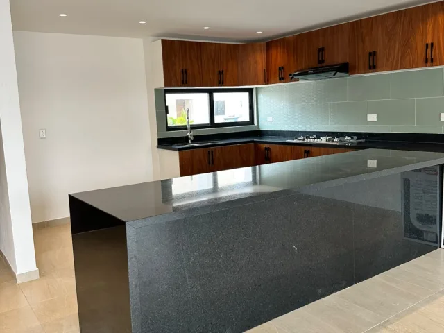 Casa Ianin Rio Residencial