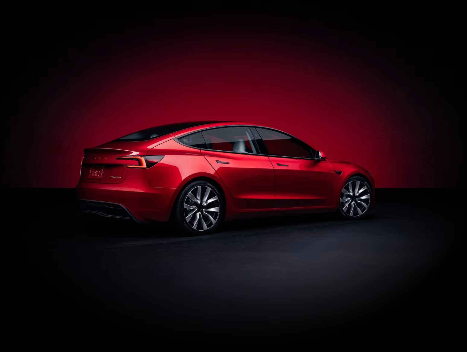 Side view of an Ultra Red Model 3.