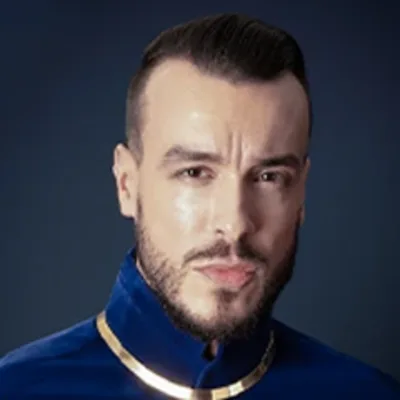 Cem Adrian
