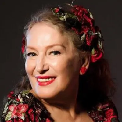 Suzan Kardeş