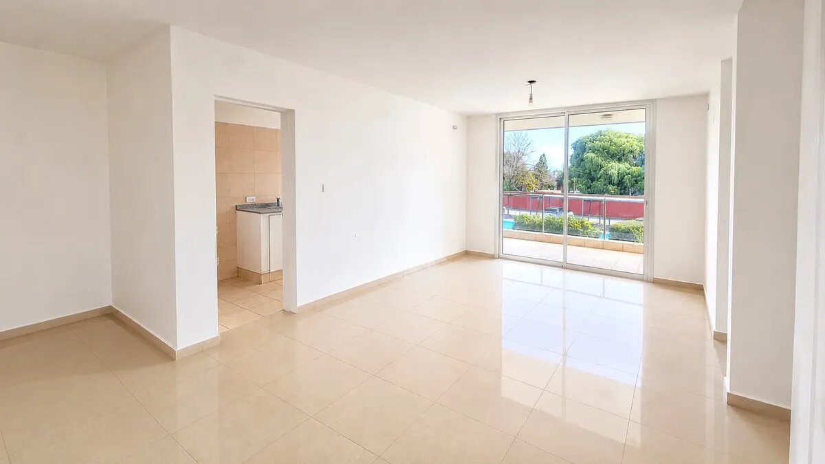 Departamento de 3 dormitorios en alquiler en Zona Sur, Córdoba
