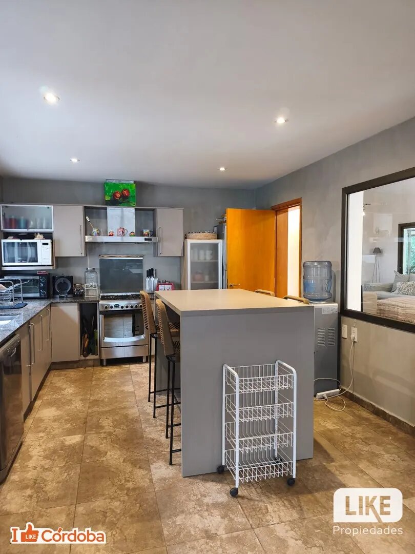 Casa chalet en venta en El Bosque, Villa Warcalde, Córdoba