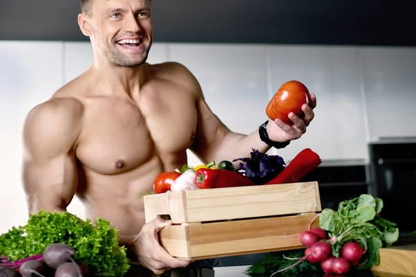 Eat correct calories to build bigger muscles