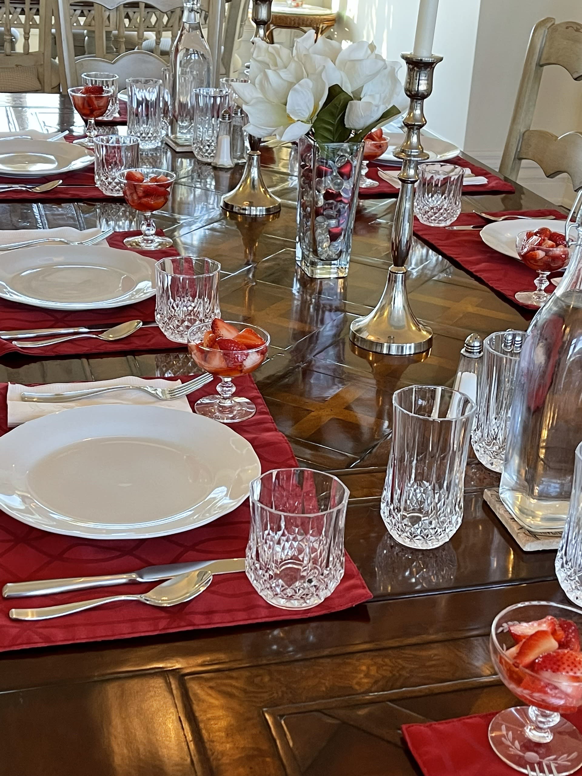 Gourmet sit-down breakfast at Riverside Inn