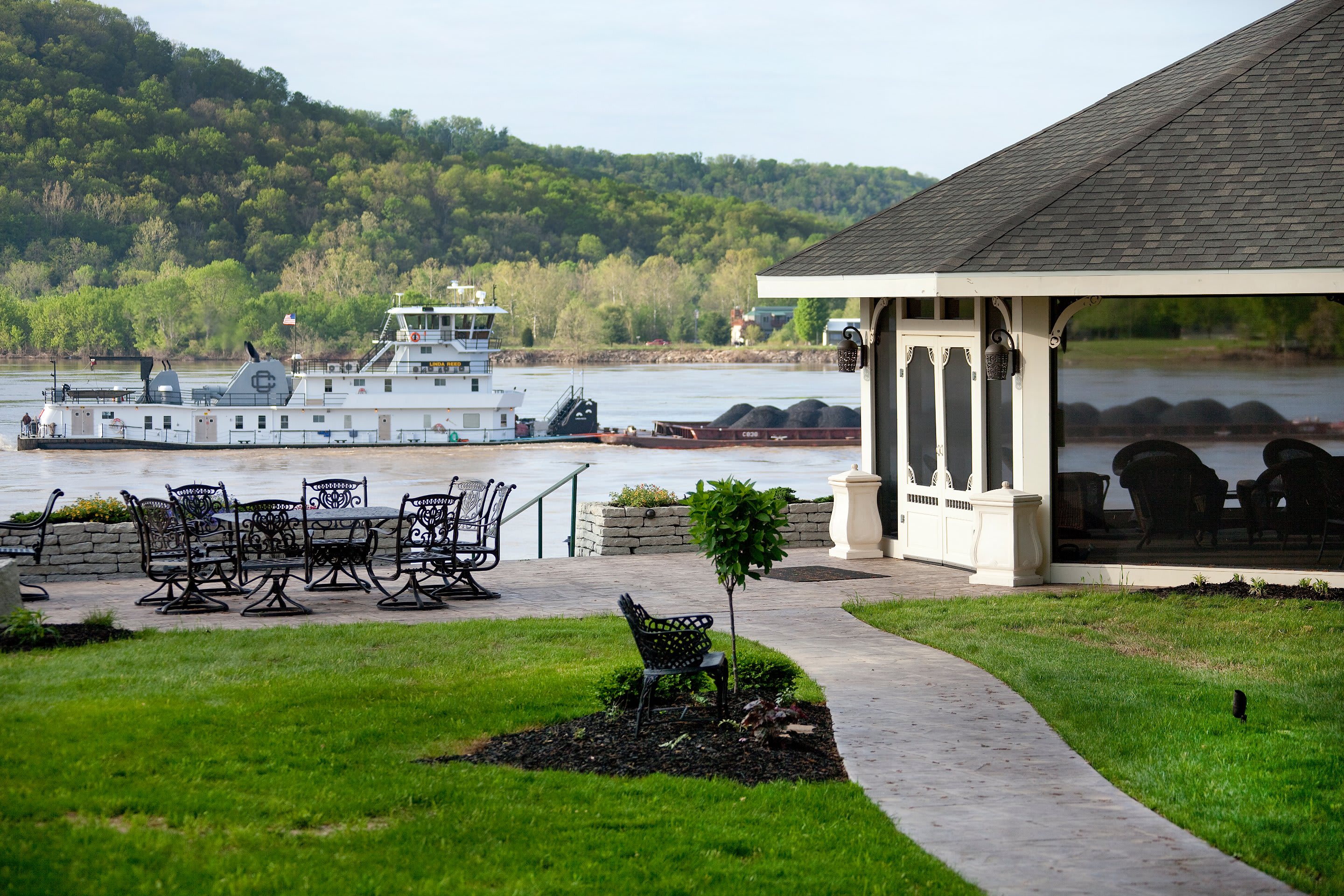 Ohio River Waterfront Gazebo Patio