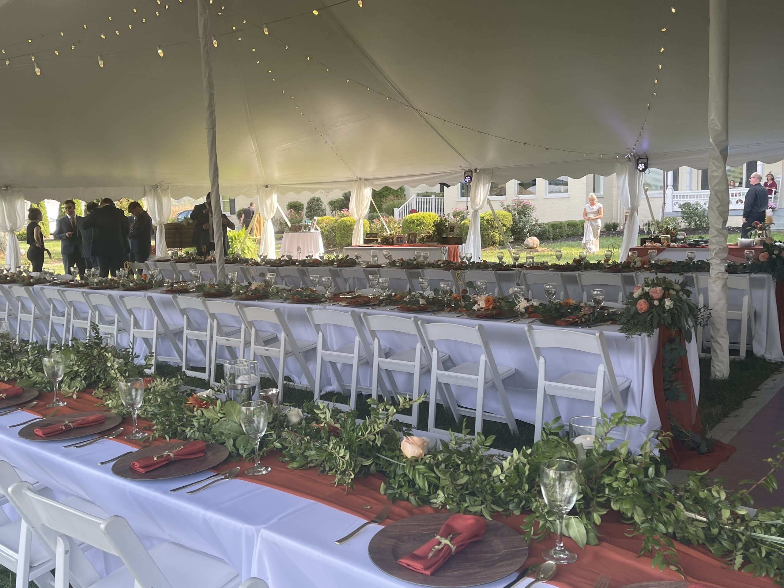 Outdoor Wedding Reception Tent Tables