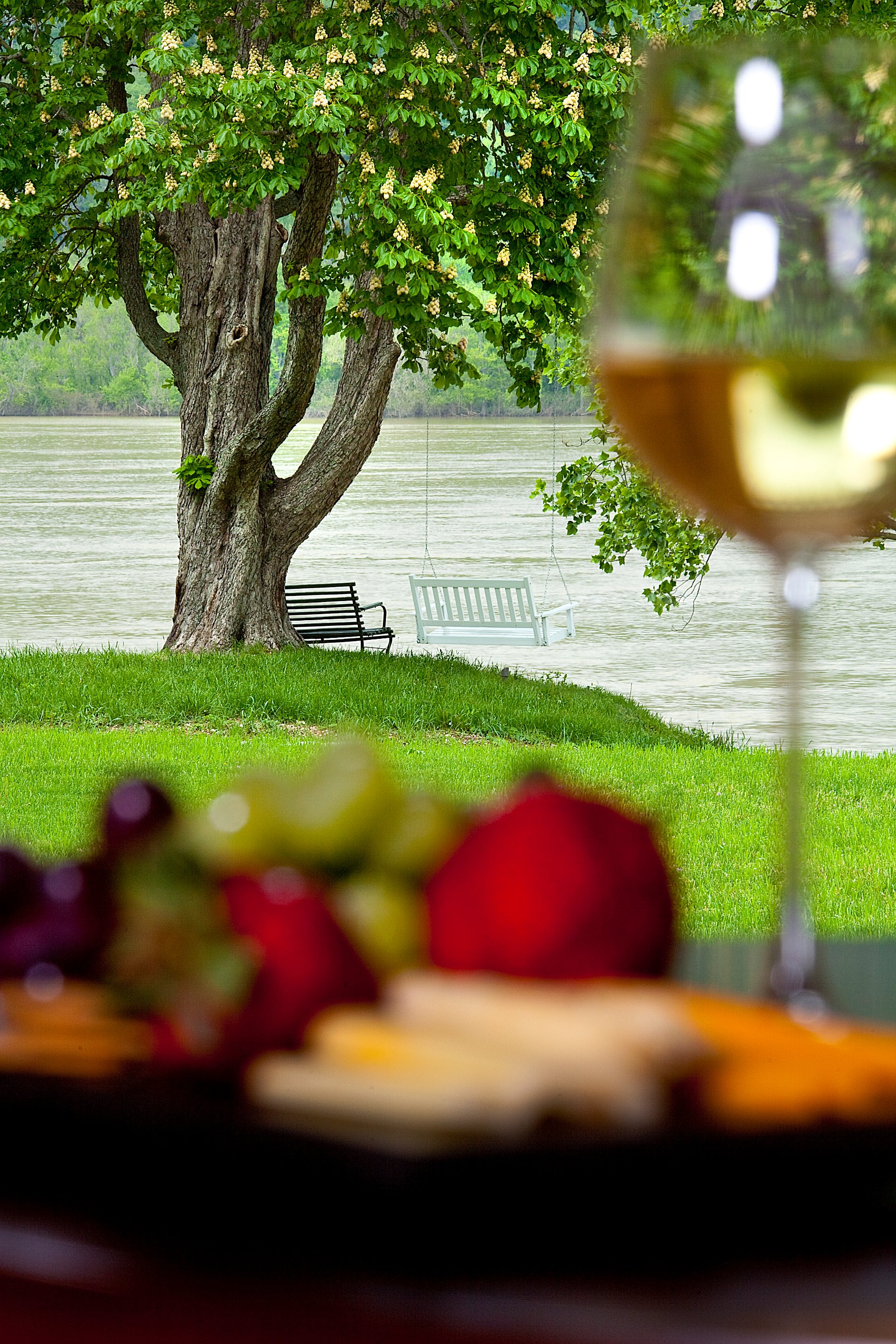 Rekindle the Romance: Midweek Retreats