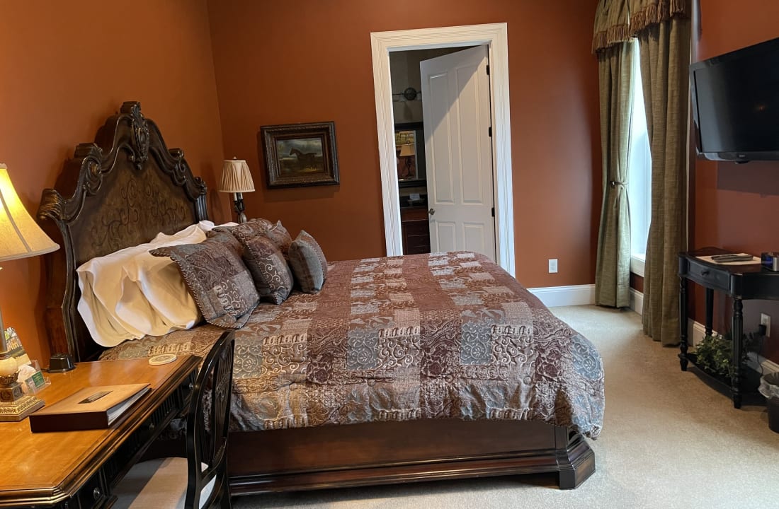 The Chestnut Suite