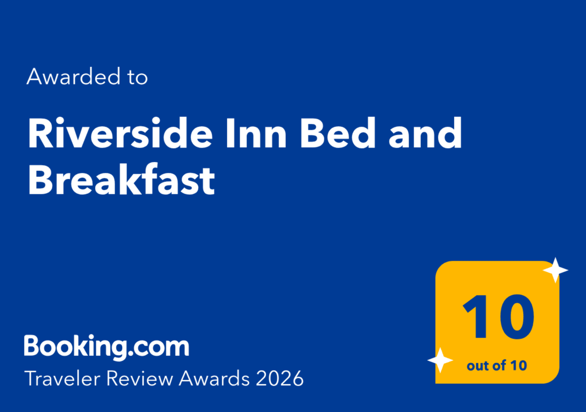A Thank You Written in Five Stars: Our Booking.com Review Award