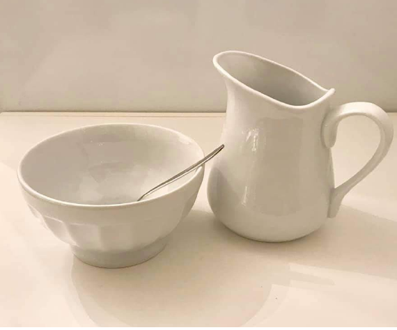 Set for milk and sugar