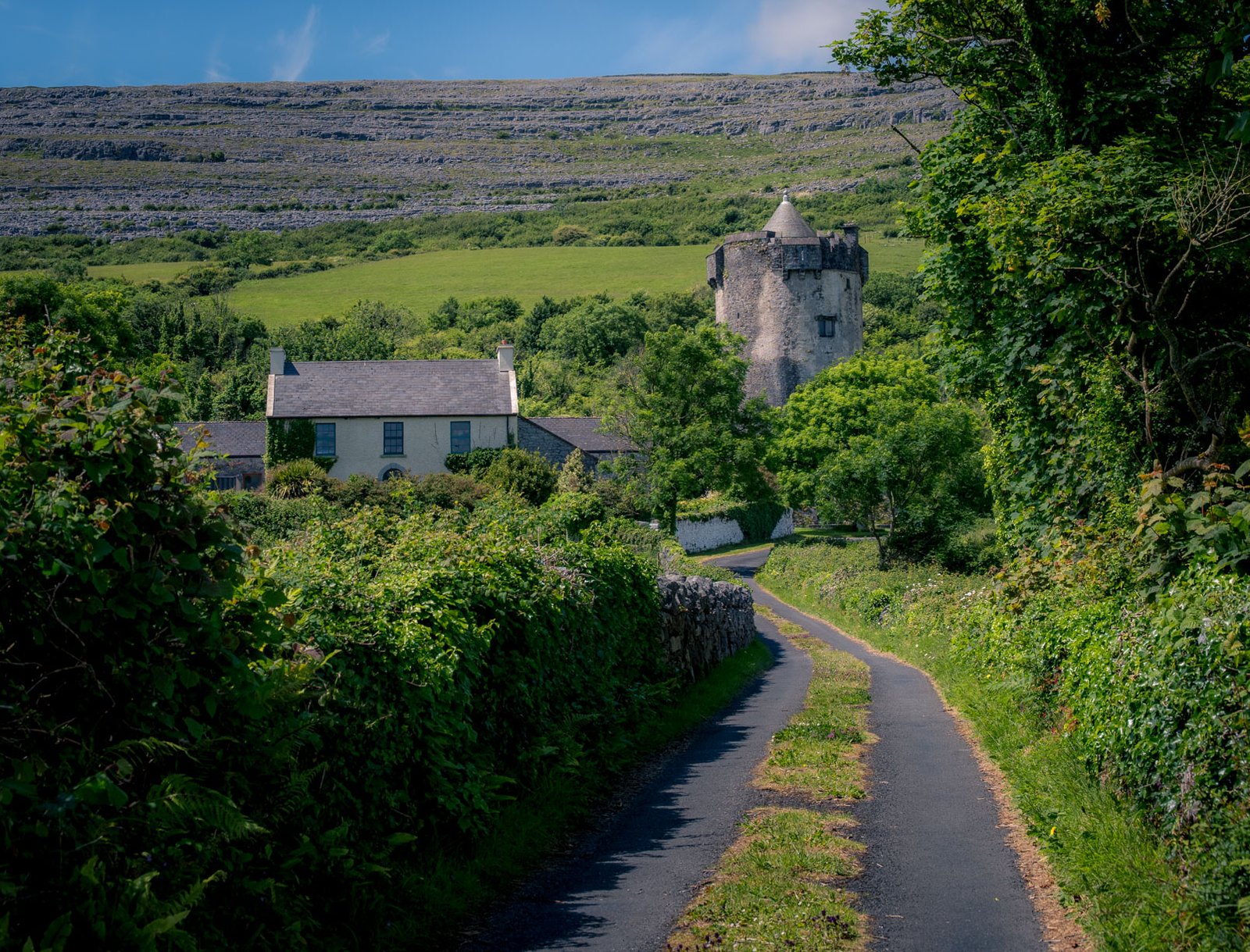 Newtown Castle Burren Ballyvaughan hiking Ireland