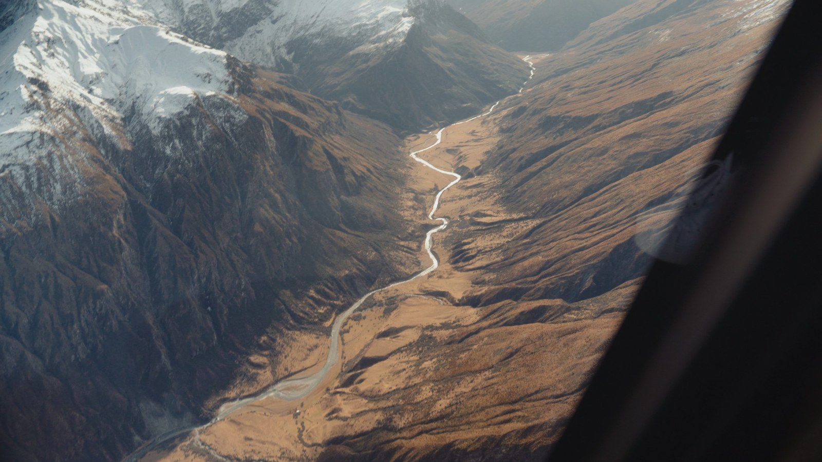 Josafa + Jeremy still 13