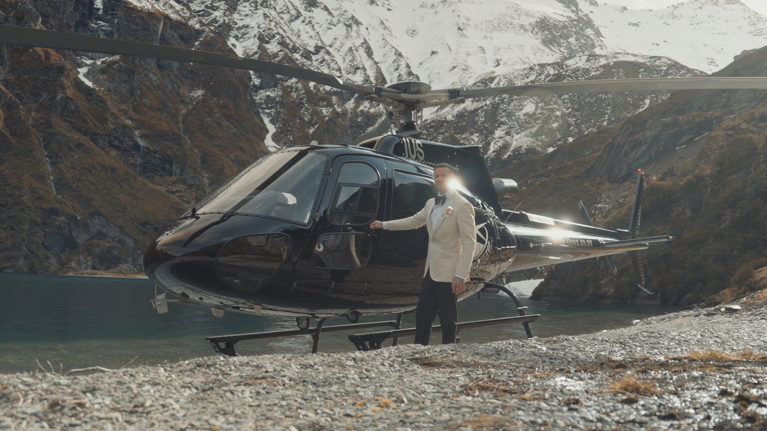 Joel + Jewel still 31