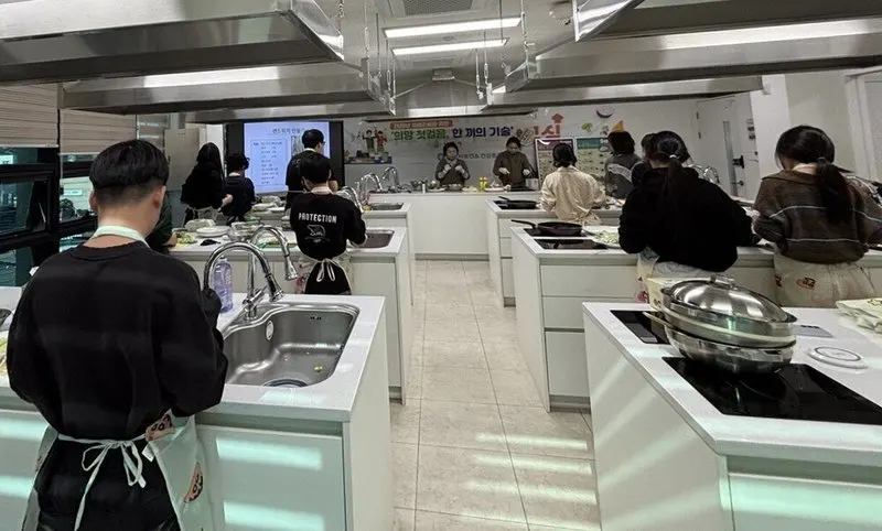 나주시, 보호대상아동에 '한 끼의 기술'로 자립의 날개 달다