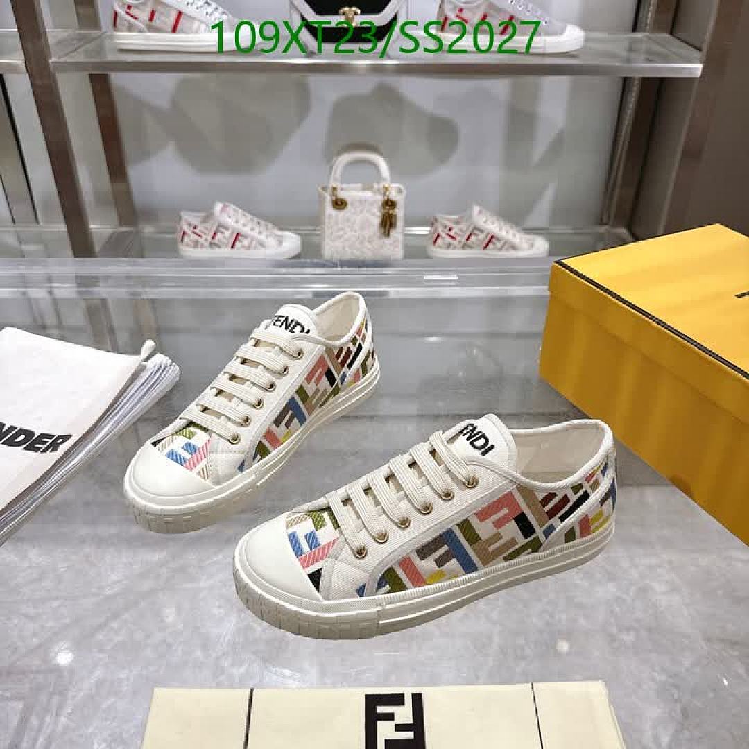 Fendi Fendi Buckle Sneakers - view 3