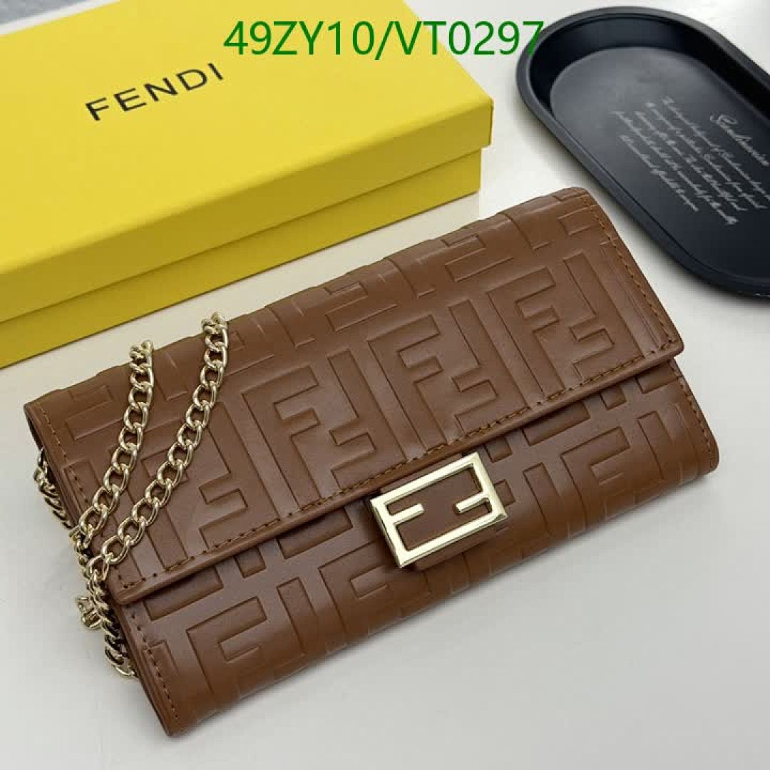 Fendi Fendi Roma Small Chain Wallet - view 3