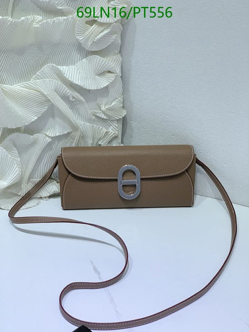 The Row Mini Chain Shoulder Bag - view 4
