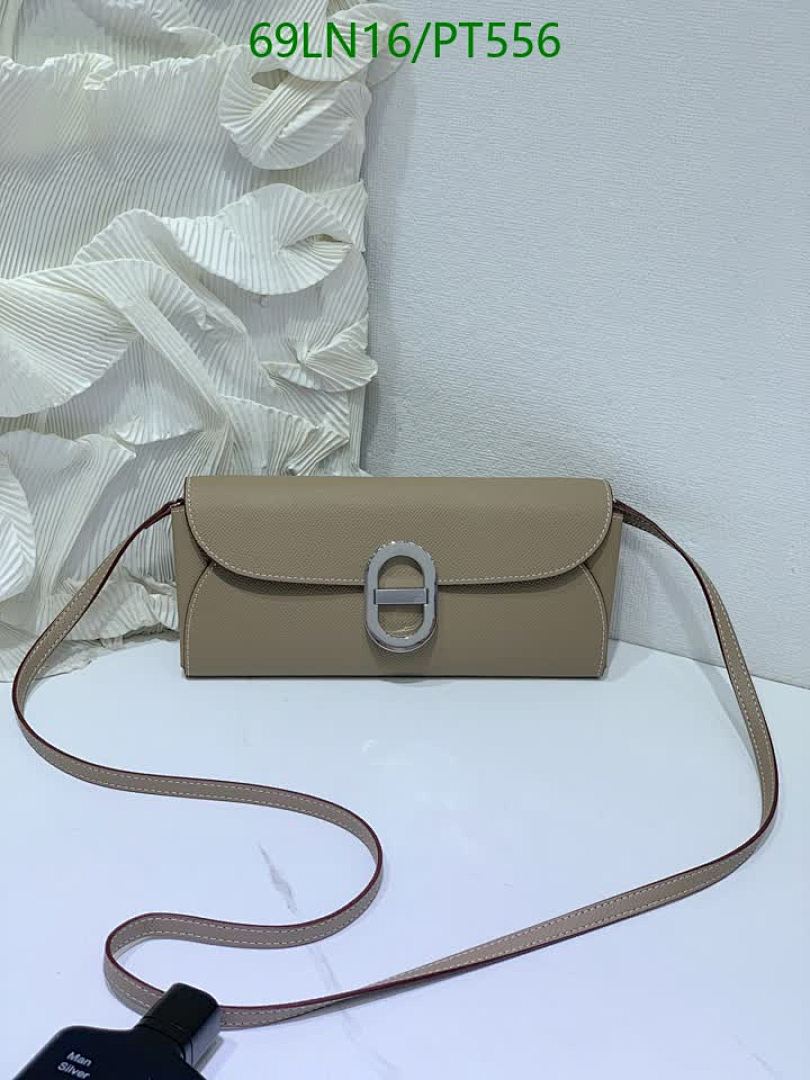 The Row Mini Chain Shoulder Bag - view 5