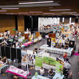 Photo du salon 2023 par Julia Pommé Photographe.