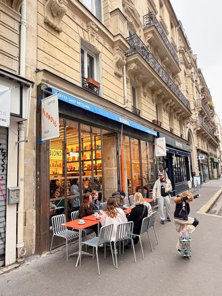 Photo de Blondie – Château d'Eau