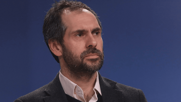 Acusación constitucional contra Nicolás Grau por presunto fraude divide al oficialismo