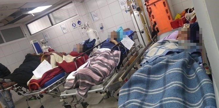 ¡Insólito! Suben 20% los sueldos a Seremis de Salud en medio de recortes a hospitales 
