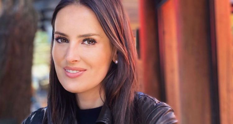 "Me puse a pelear hasta morir y logré quitar una pistola": Adriana Barrientos relata violento robo de su vehículo