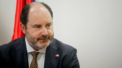 Gobierno alista enmiendas para que exista el contrato laboral por hora y afirma que no es part time