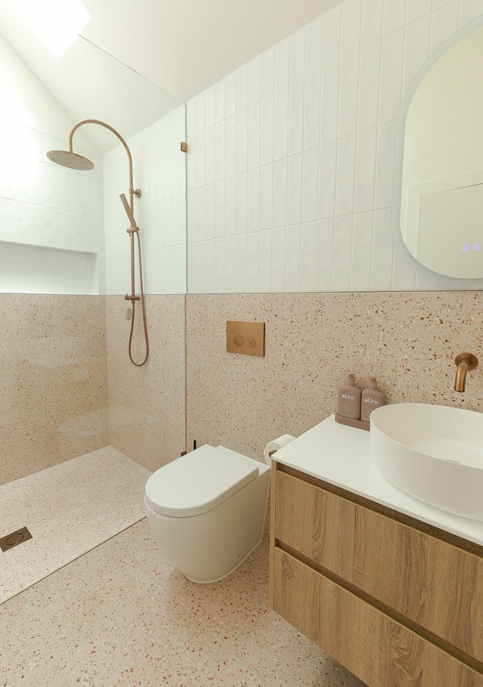 An Art Deco Inspired Home Renovation by Cubgroup – Upstairs Ensuite: Fresh and Colourful (2)