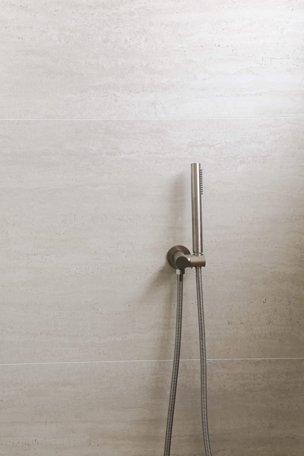 Modern Luxury Duplex in Sylvania – Limestone Look & Travertine Tiles Create Cohesion – Ensuite – Marble Look Porcelain with Low Maintenance (2)