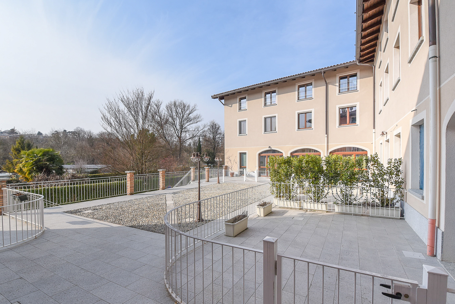 Attico Trilocale Via di Costa Lambro n.7, Carate Brianza