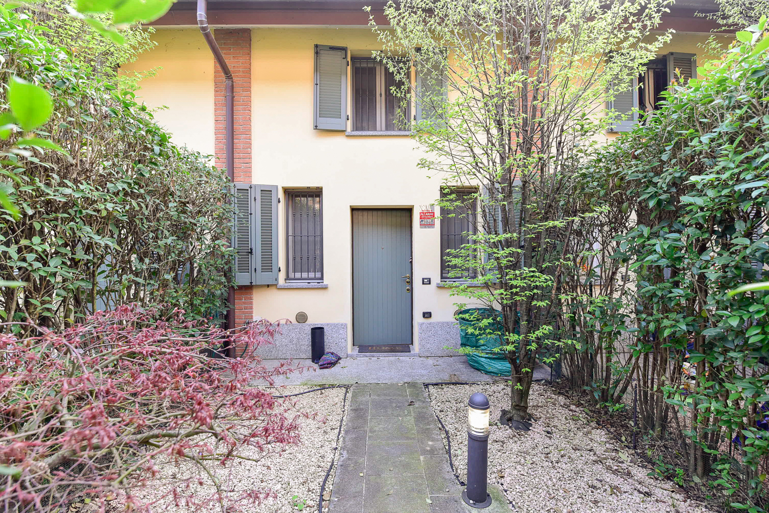 Villa a schiera via Giosuè Carducci 23, Meda