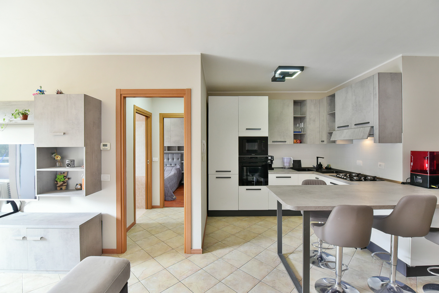 Bilocale via Victor Hugo 4, Consonno - Bivio, Seregno