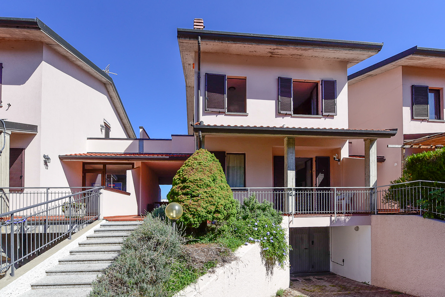 Villa a schiera Via Giulio Zappa 54/A, Besana Brianza 