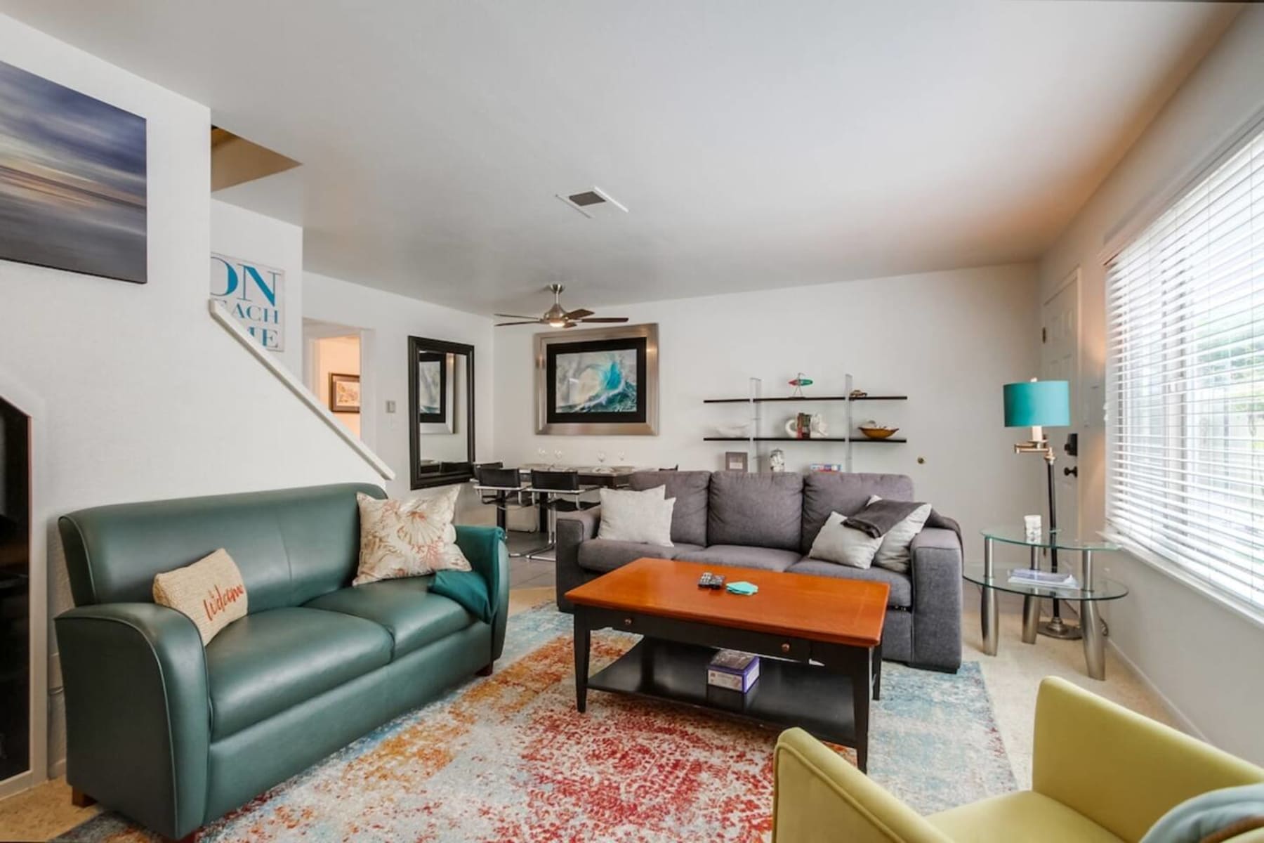 Pet-friendly 1 block to the beach with parking 1