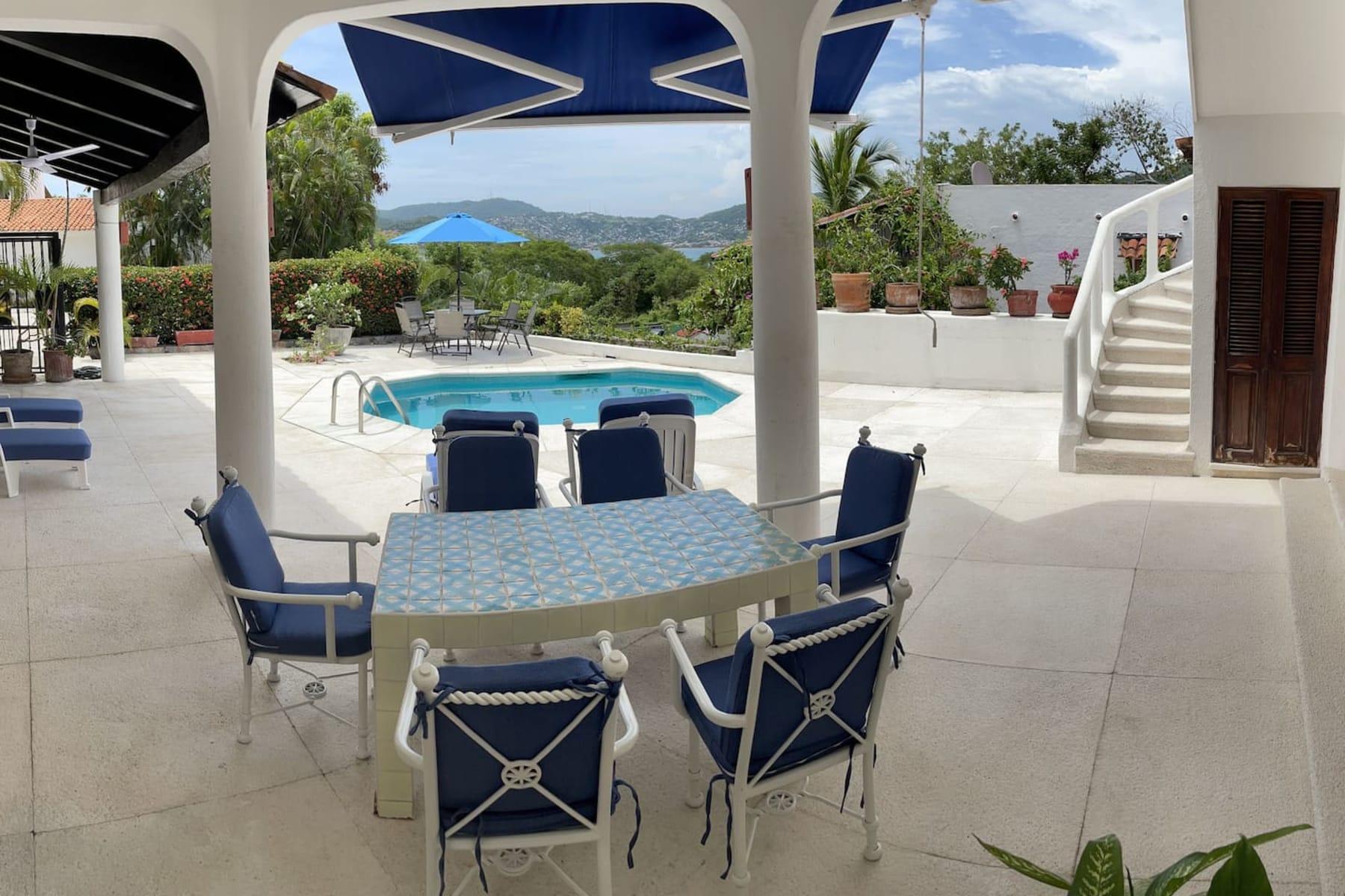 Paraíso Azul (antes preciosa villa frente al mar) 1