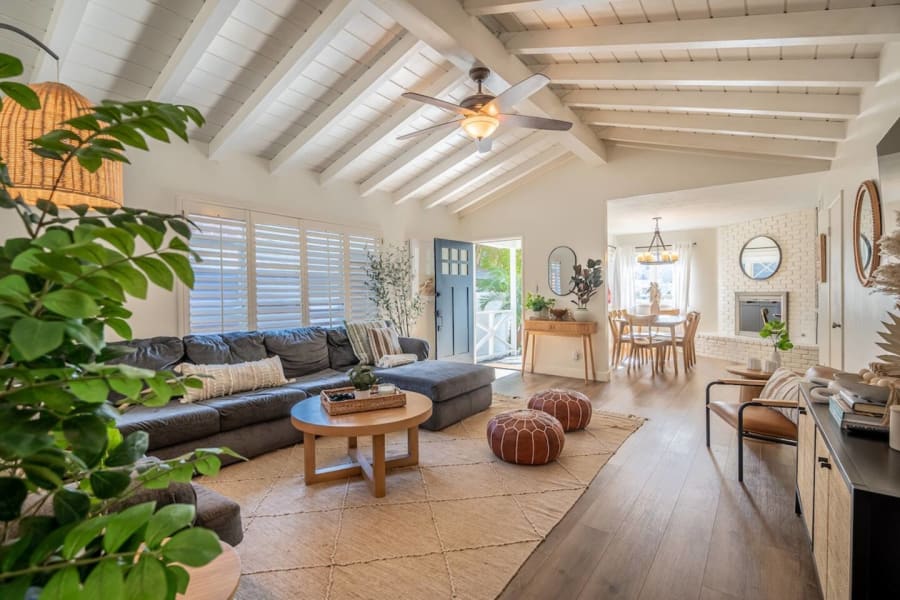 Backyard Oasis 3bd with pool, spa, fire pit, bikes 3
