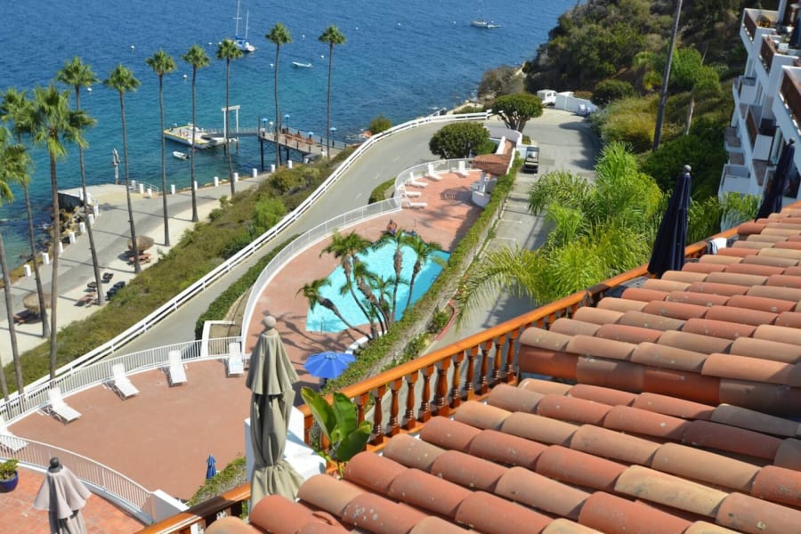 Hamilton Cove Oceanfront view 2bd with golf cart 3
