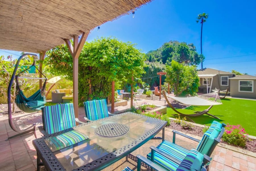 1bd large backyard with spa, firepit, dining, pets 3