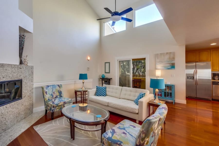 New Floors! Steps to bay-familyfriendly+AC+parking 2
