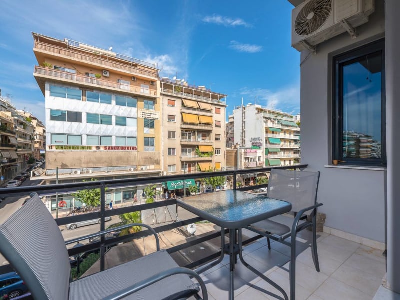 Omian Pearl Pangrati Vibes top floor street suite 2