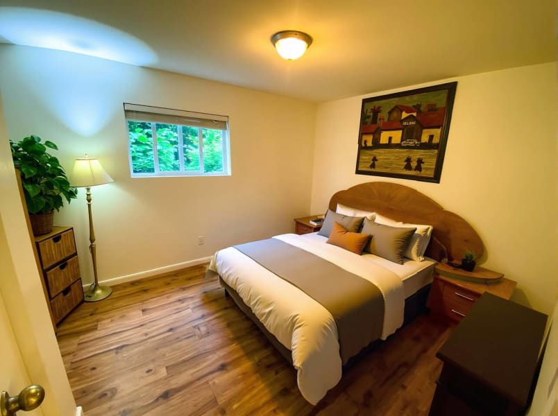 Marin Riverside Lodge 5