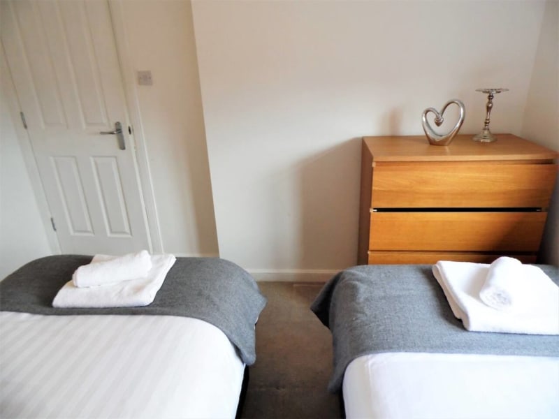 Signature - Brambling House 5