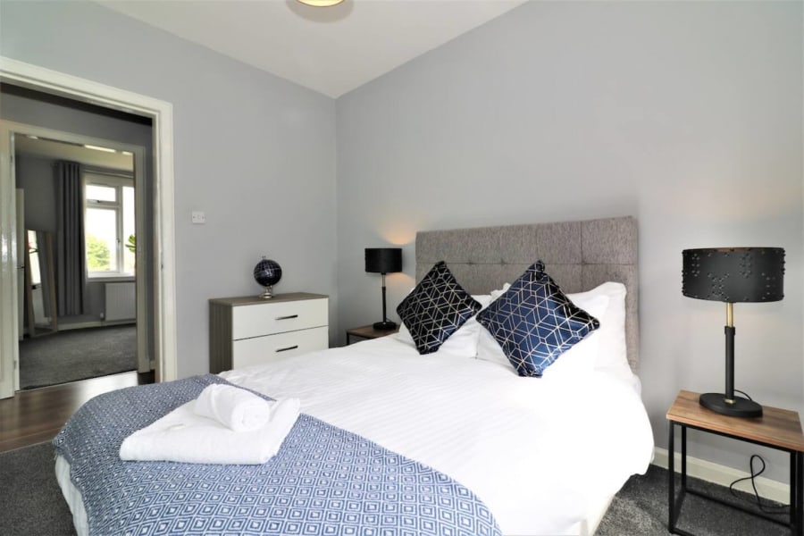 Signature Carfin House - Motherwell 2