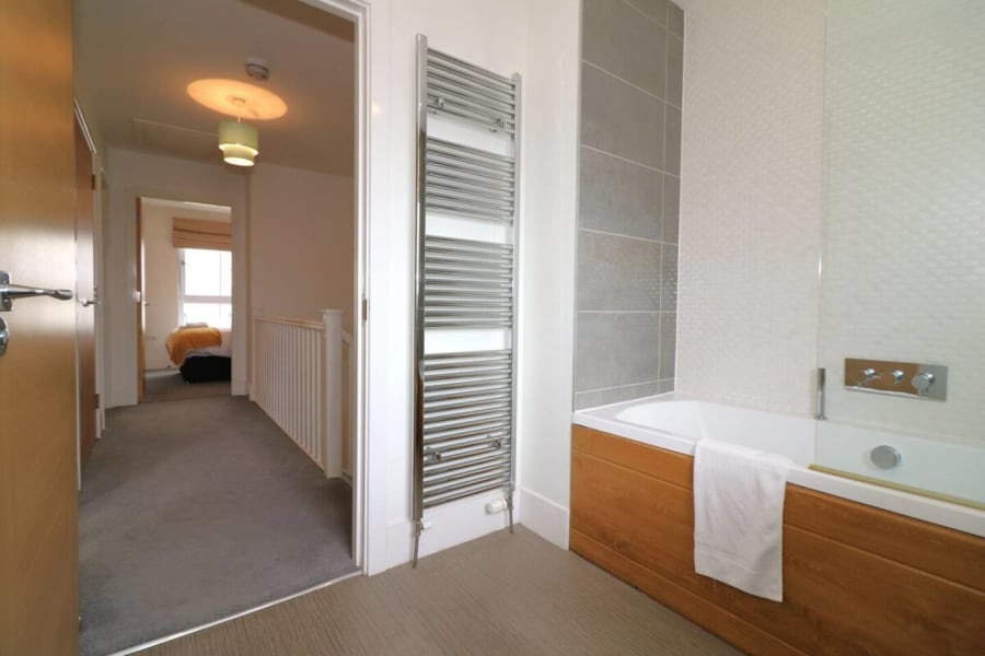Signature- Oatlands House - Glasgow 4