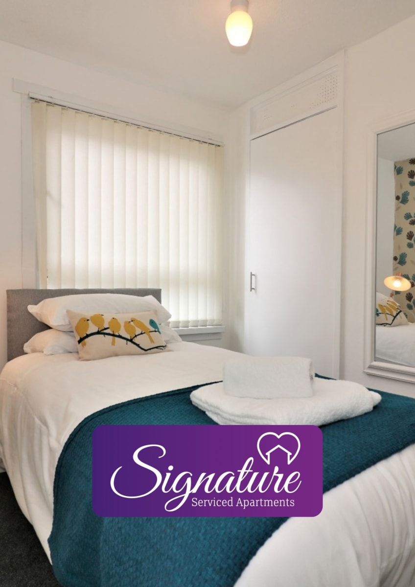 Signature - Troon House - East Kilbride 1