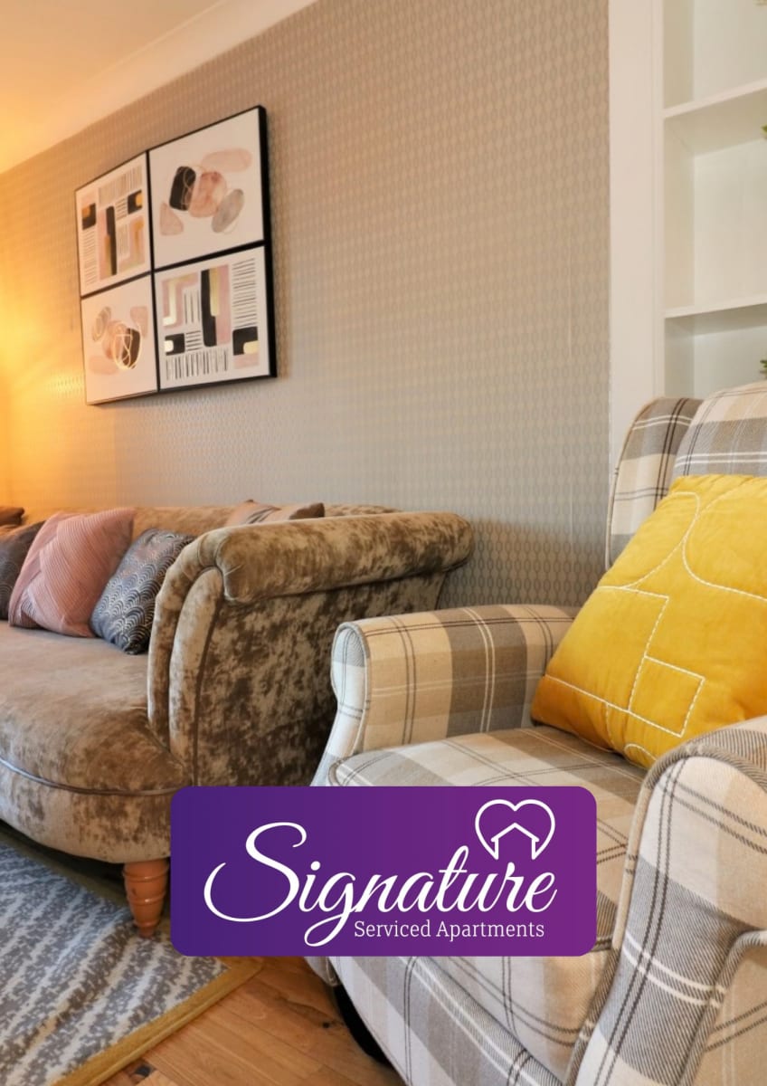 Signature - Shield House - Glasgow 1