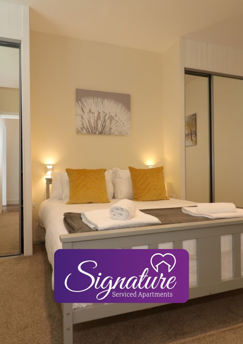 Signature - Railway Cottage - Maryhill 1