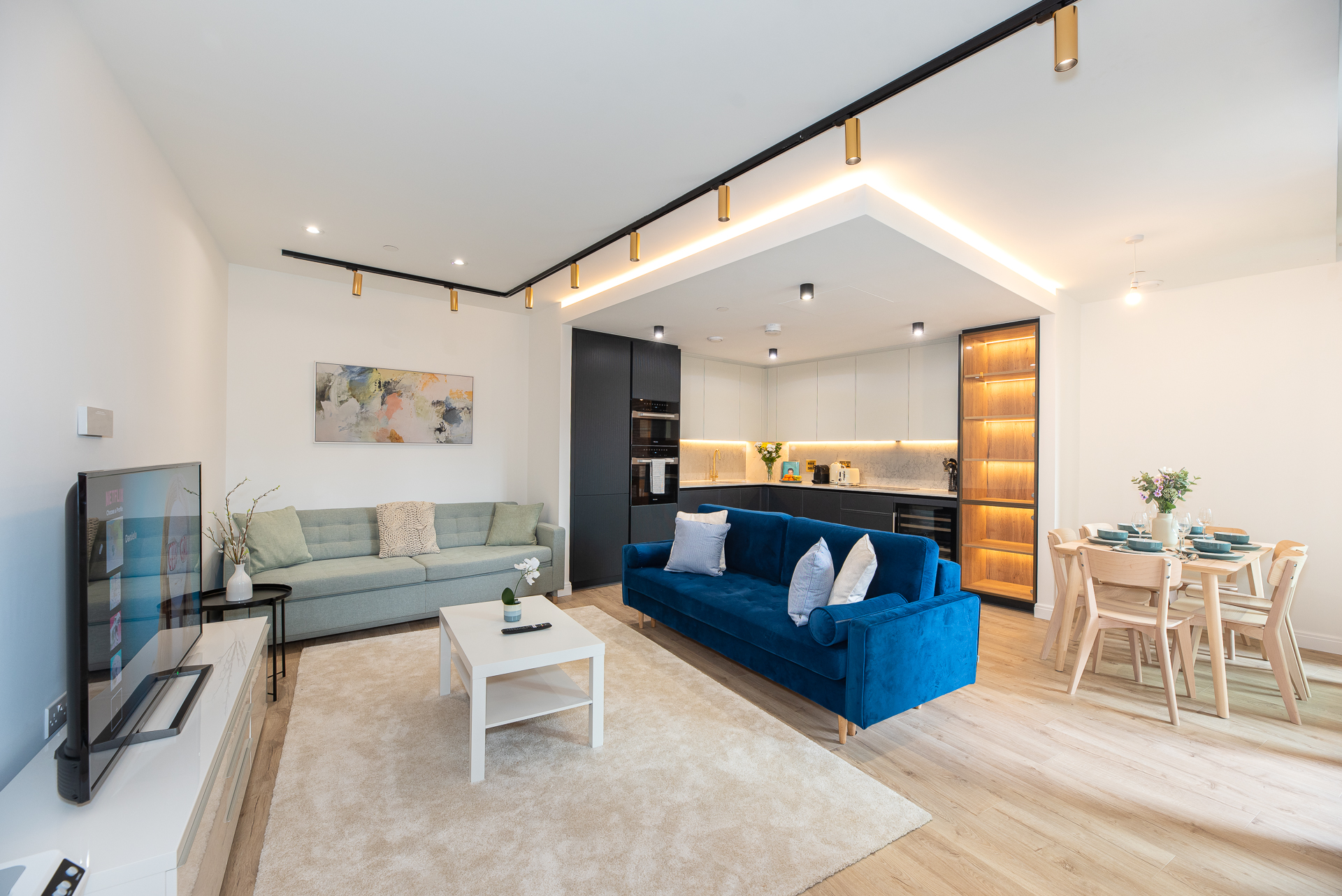 Farringdon · 2-bed interior