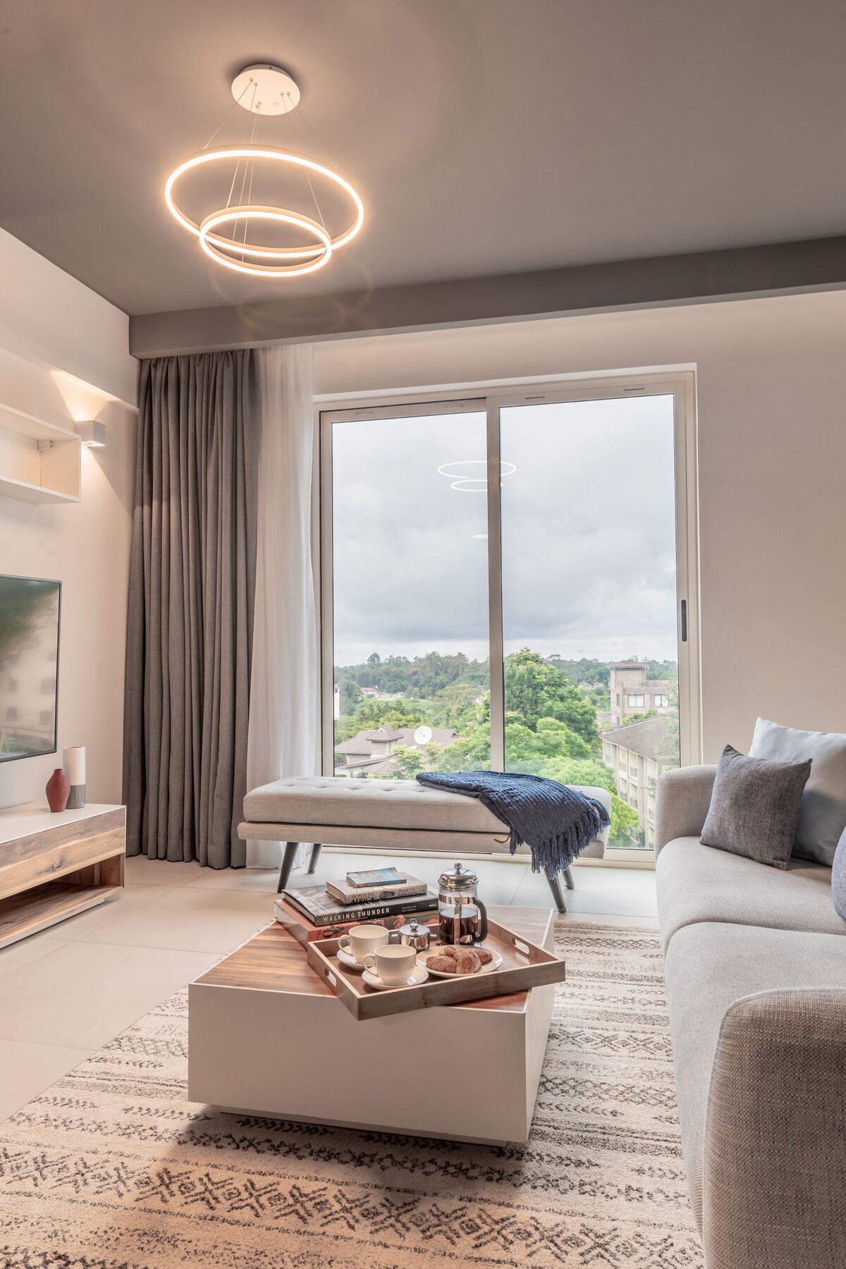 Purple Stays 2 Bedroom, by Your Host, Nairobi
